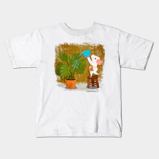 Mice watering the plants Kids T-Shirt by julianamotzko